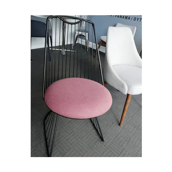 صندلی چهار پایه N104